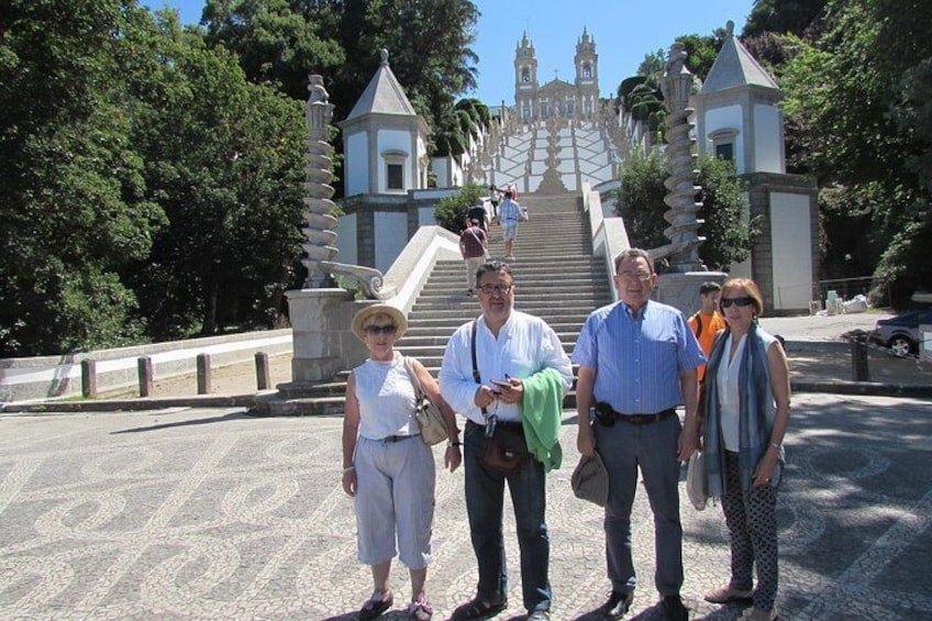 Braga and Guimarães Tour with Lunch from Porto