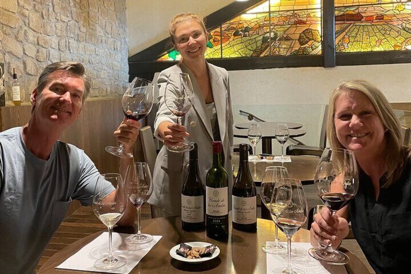 La Rioja Boutique Wine Tour - 2 Wineries & Picnic Lunch (From Bilbao)