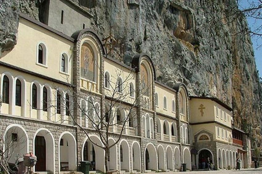 Private Half-Day Ostrog Monastery tour