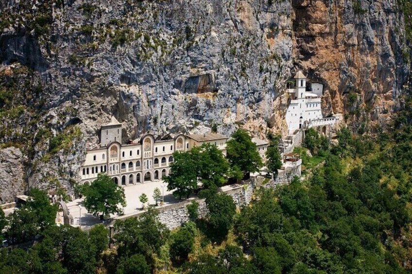 Private Half-Day Ostrog Monastery tour