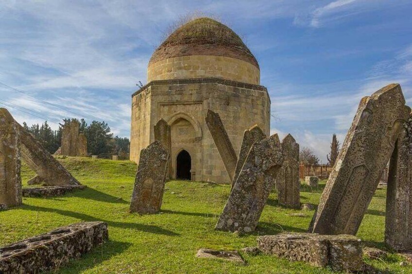 Yeddi Gumbaz Mausoleum