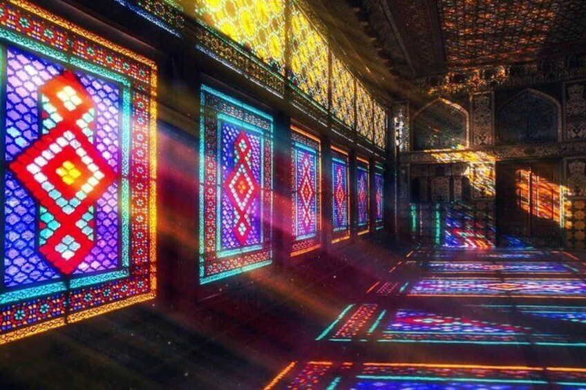 Private Sheki Tours: Inside View of the Sheki Khan Palace