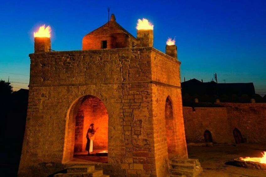 The Best Highlights of Azerbaijan: Ateshgah - Fire Temple