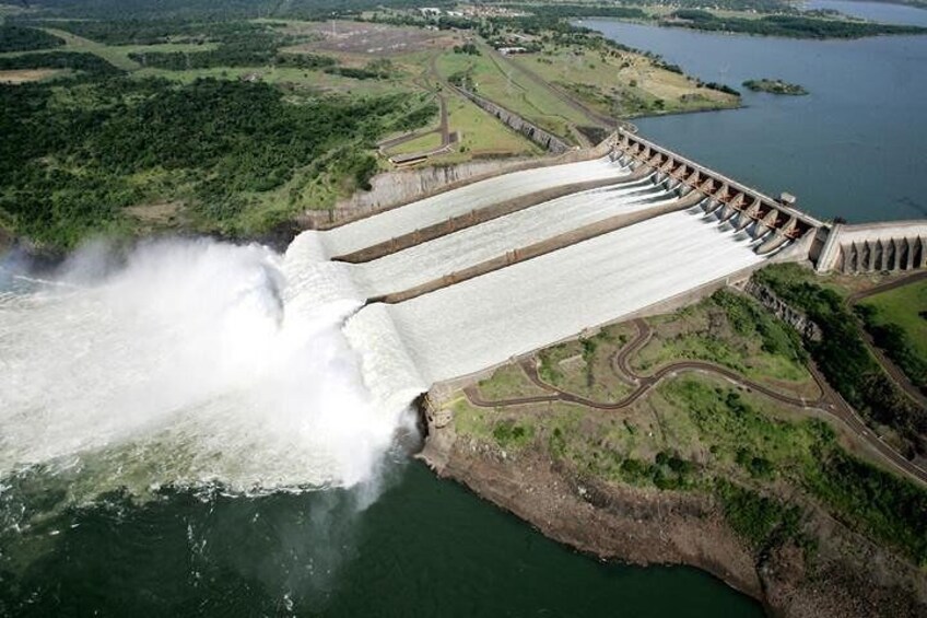 Brazilian Falls, Bird Park and Itaipu Dam from Foz do Iguaçu