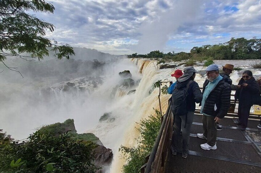 Full-Day Trip to Iguazú National Park with Small-Group