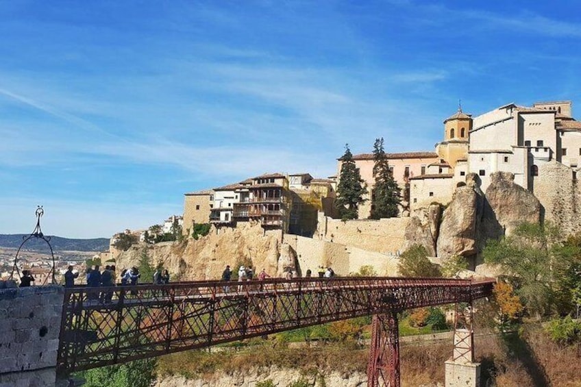 Day trip to Cuenca with guided tour and entrance to the cathedral