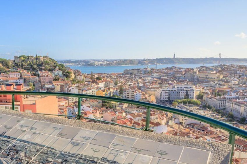 Relax and to enjoy one of the best panoramic views in Lisbon