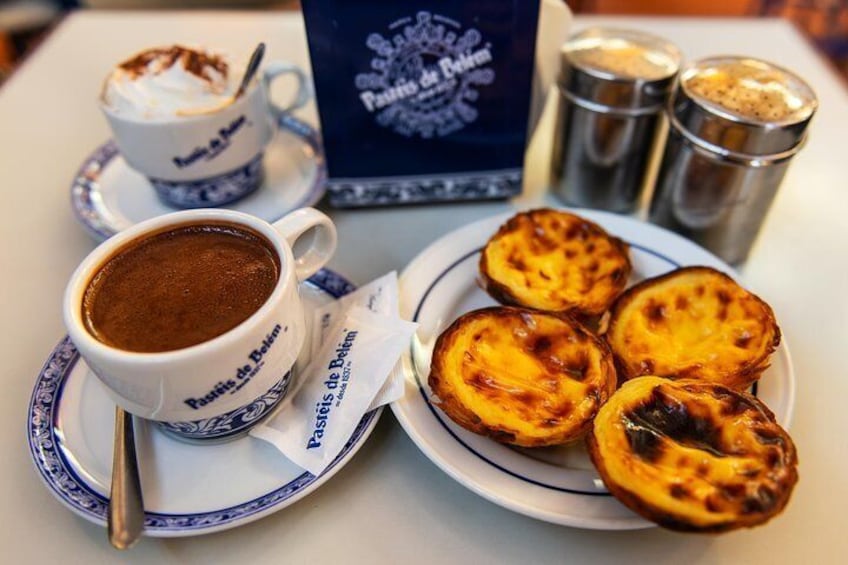 It’s not possible to came to Lisbon without tasting the most well keep secret of the Portuguese pastries