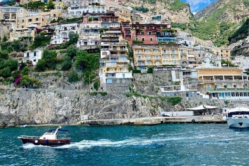 Amalfi Coast Small Group Day Boat Tour with Limoncello Onboard