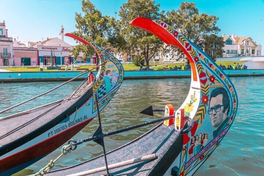 Aveiro and Costa Nova Half Day Tour from Porto with River Cruise