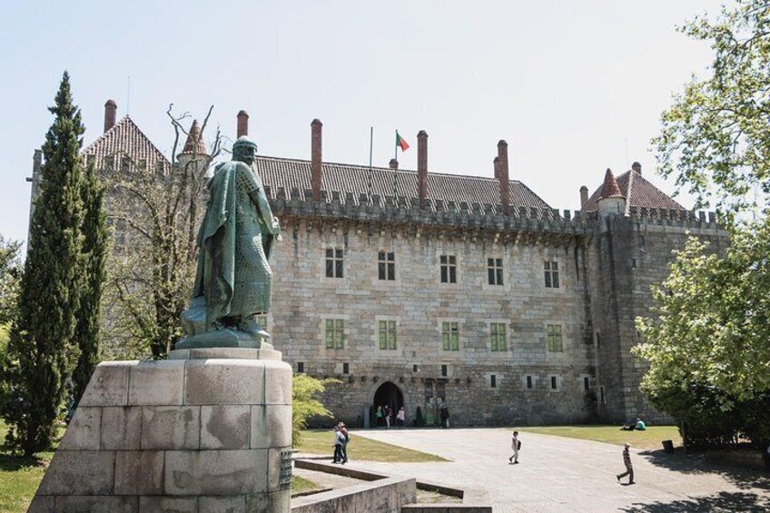 Statue of the First King Afonso Henriques