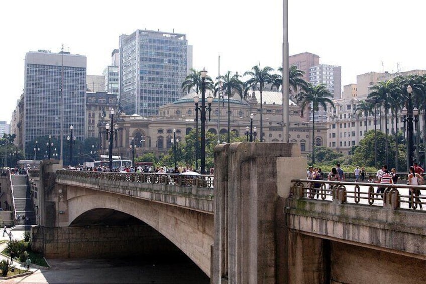 Discovering Sao Paulo as a local