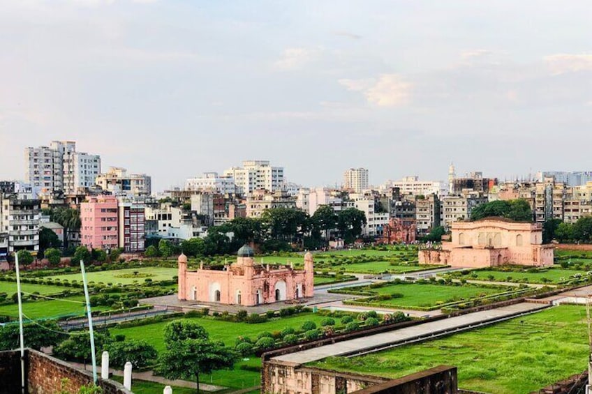 Dhaka: Like a Local Customized Guided Tour