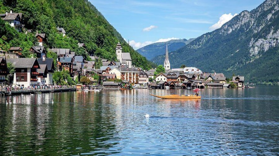 Lake Side Village Hallstatt