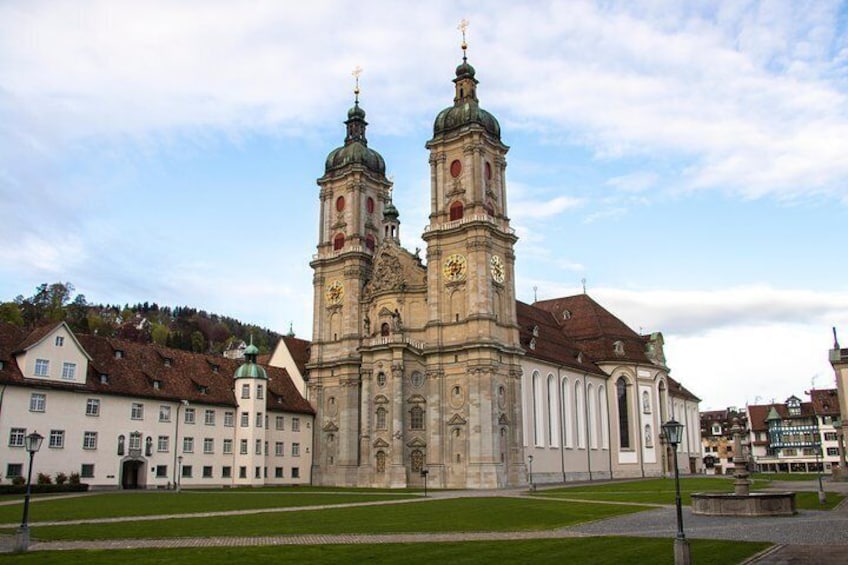 Historical Walk through St. Gallens Old Town with a Local