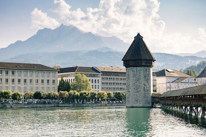 Verken de kunst en cultuur van Luzern met een local
