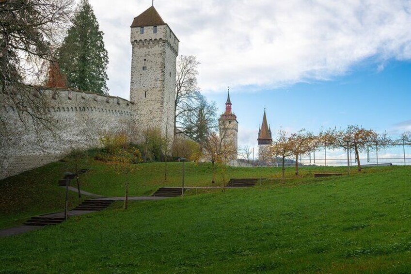 Exclusive Private Guided Tour through the History of Lucerne with a Local