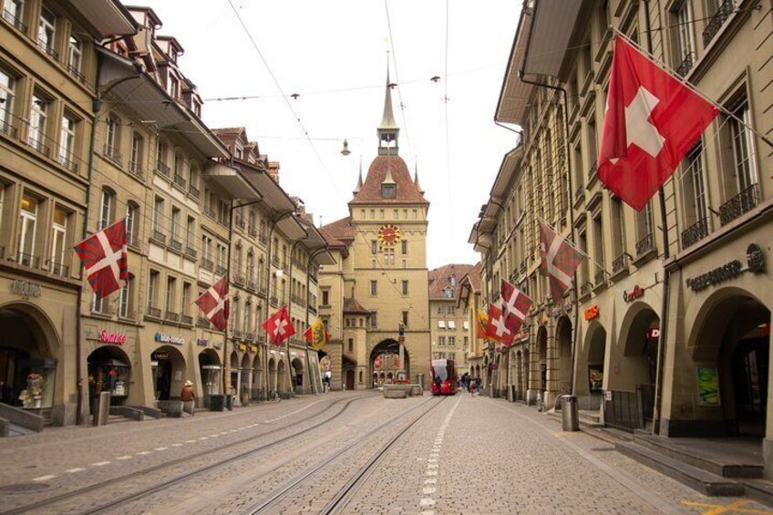 Best Introduction Tour of Bern with a Local