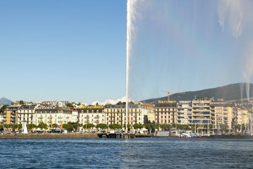 1 Hour Private Walk of Geneva