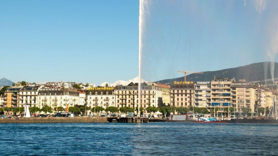 Explore Geneva in 60 minutes with a Local