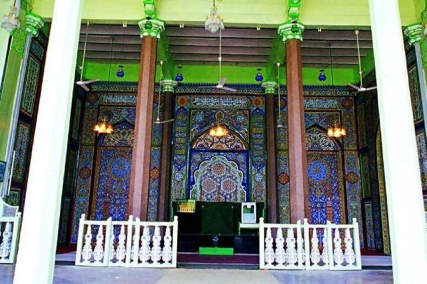 Badshahi Ashur khana