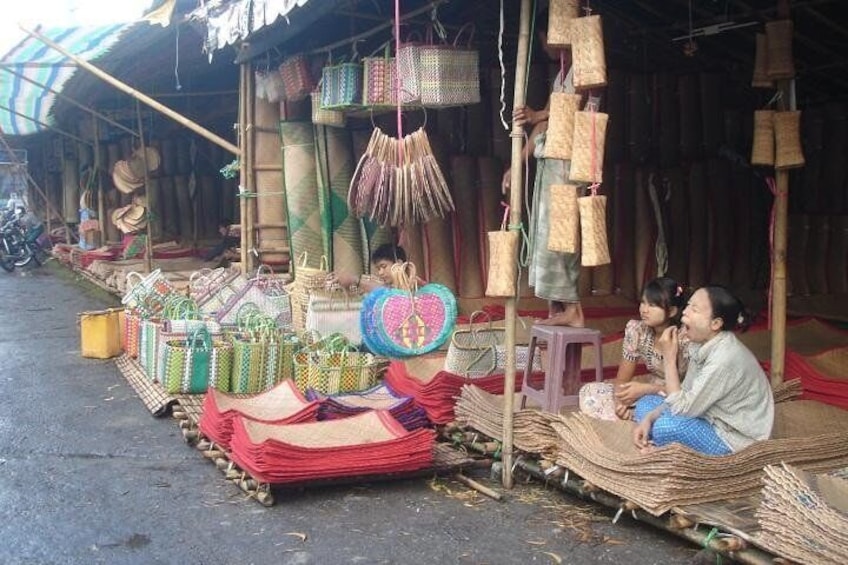 Shop in Pagoda