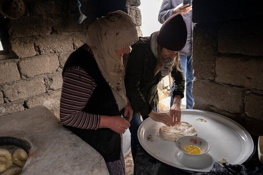 Opportunity to make the original Turkish Tandoori Bread.