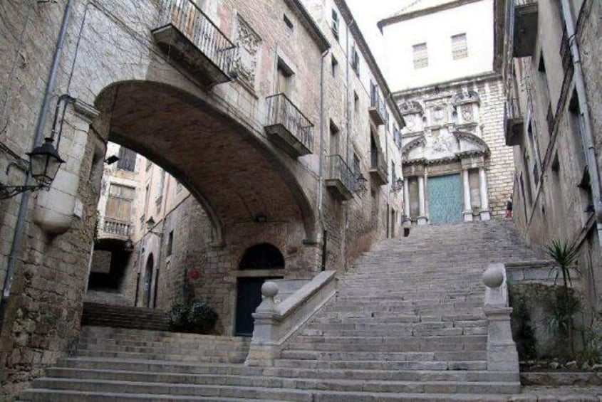 Kings Landing Steps of Saint Marti
