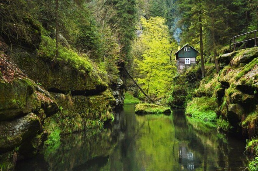 Gorges of Kamenice river boat ride - Bohemian Switzerland National Park