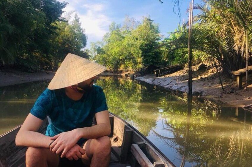The hidden Fabulous Floating Market and small canal (Non-tourist small canal)