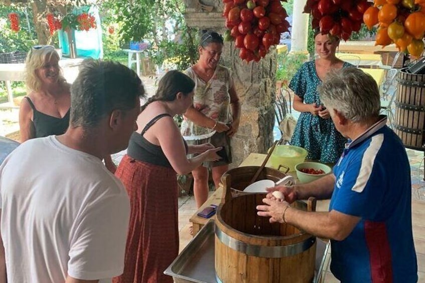 Organic Wine Tasting with Mozzarella and Gnocchi workshop