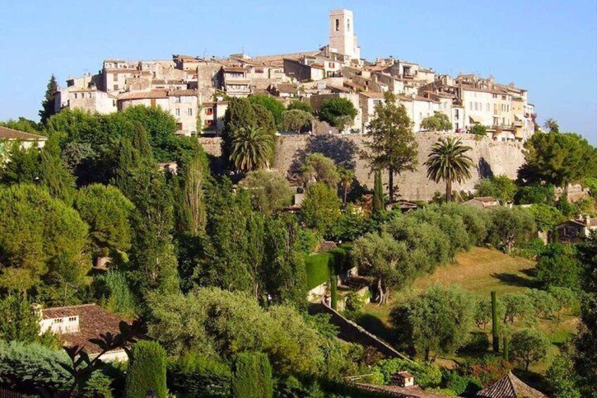 Cannes, Antibes & St Paul de Vence Half Day Shared Tour from Nice