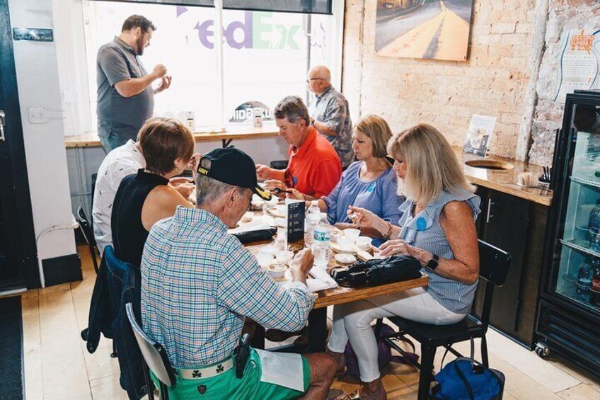 Cincinnati Wine and Dessert Tour With Tastings