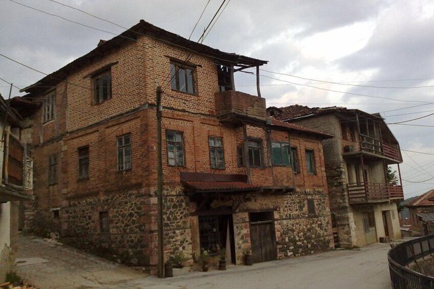 Old house in Vevhcani