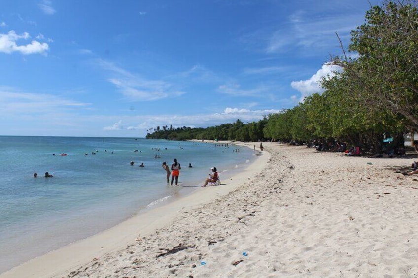 Relax at local's favorite Buye beach