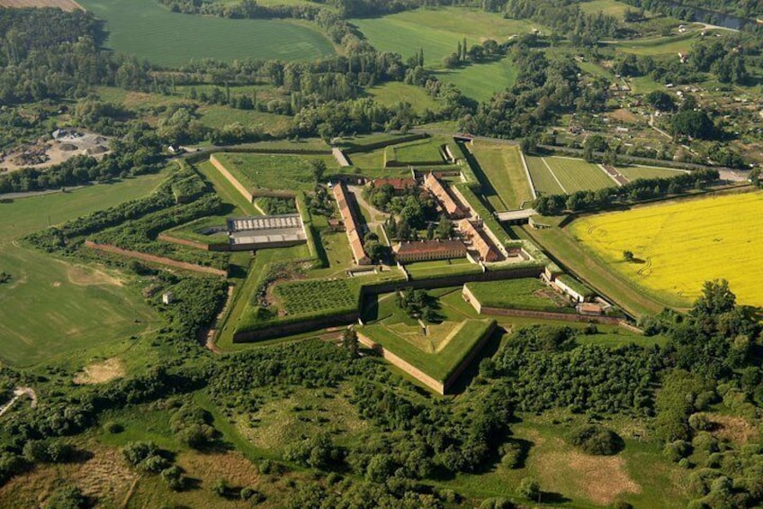 Private Tour: Terezin Half-Day Tour from Prague