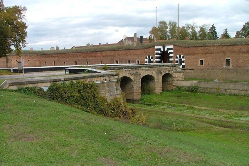 Private Tour: Terezin Half-Day Tour from Prague