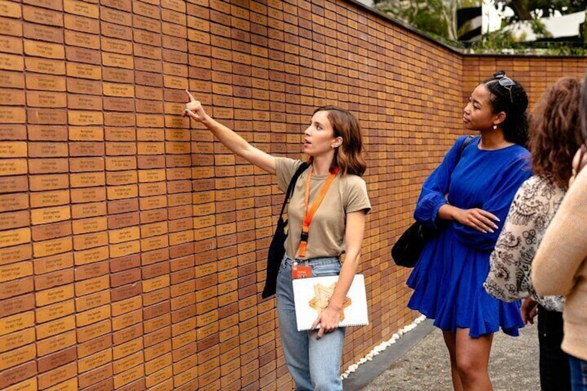 Anne Frank Guided Walking Tour through Amsterdam's Jewish Quarter 