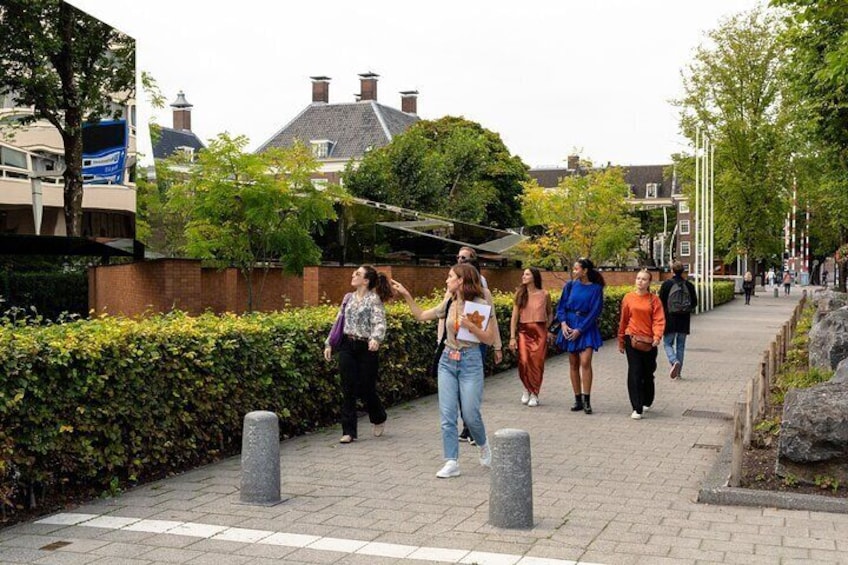 Anne Frank Guided Walking Tour through Amsterdam's Jewish Quarter 