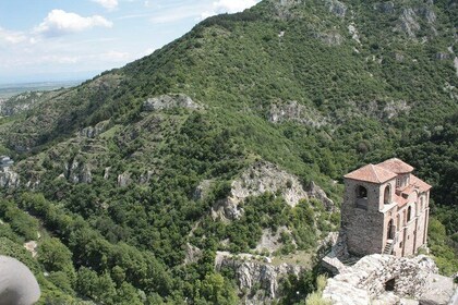 Private 1-day Trip To Wonderful Bridges-Bachkovo-Asen's Fortress from Plovd...