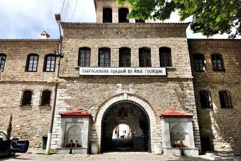 Private 1-day Trip To Wonderful Bridges-Bachkovo-Asen's Fortress from Plovdiv