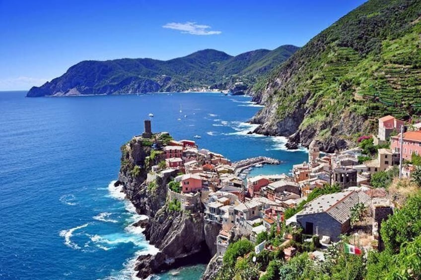 The beautiful coastline of Cinque Terre