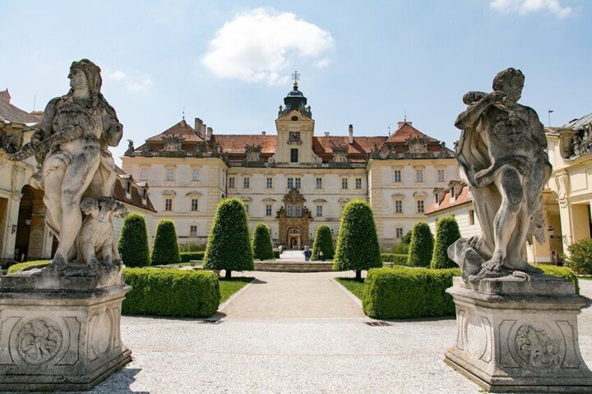 2day private tour of wine region in Czech Republic from Vienna