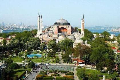 イスタンブール市内と隠れた宝石プライベート ガイド付きツアー 1、2、3 日間のオプション