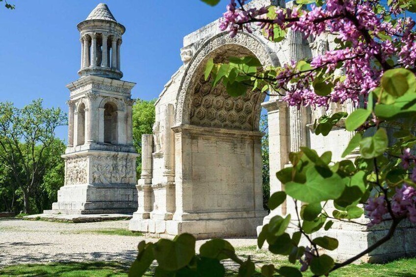 A day in Provence: Les Baux de Provence, Saint Rémy and more