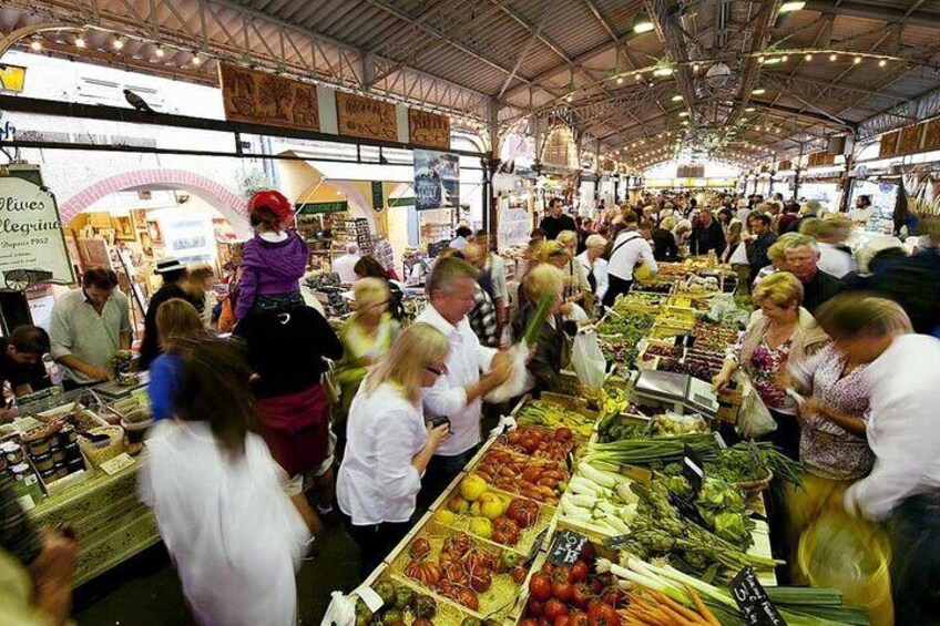 Provencal Market, Shopping, and Picnic basket at the lake