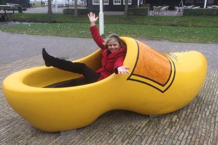 wooden shoe zaanse schans