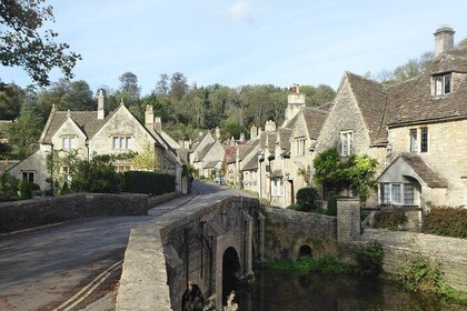 Lacock and Castle Combe - Afternoon Private Tour