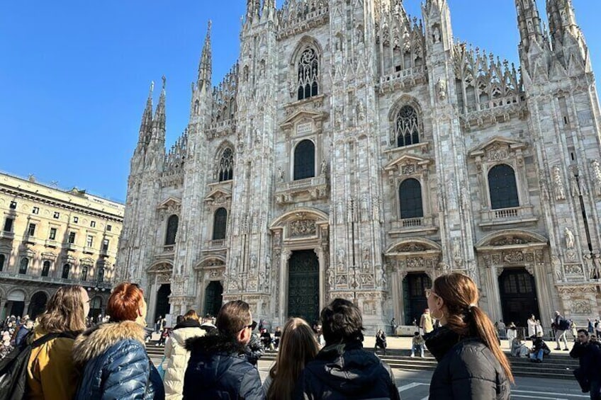 Delicious Milan Street Food Tour Tasting and Sightseeing with Local Guide