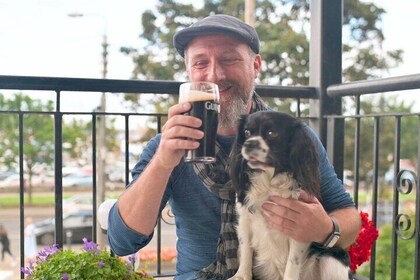 Dublin Coastal Hidden Gem Trek og drikk med lokal guide og hund